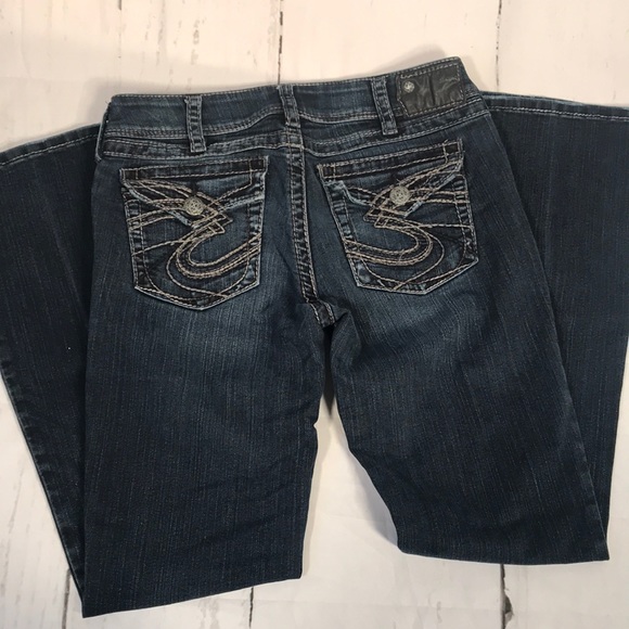 Silver Jeans Denim - Silver Jeans suki surplus. Size 30/32